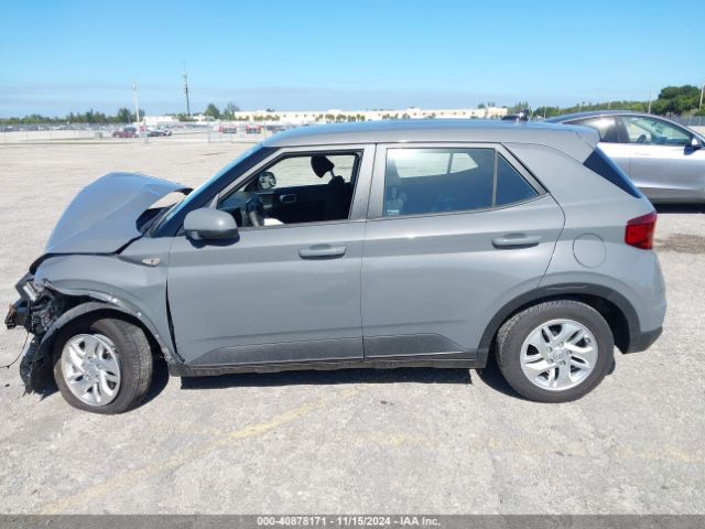 KMHRB8A31MU103494 Hyundai Venue Se