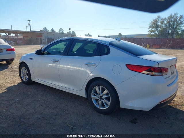 KIA Optima Lx 2017 KNAGT4L37H5153201 Image 3