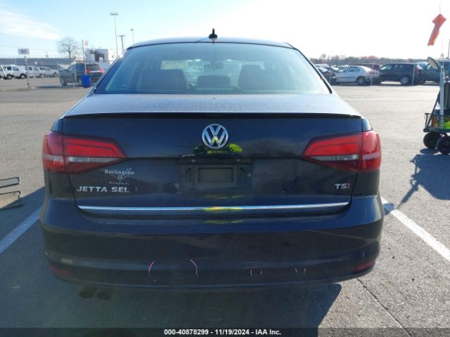 3VWL17AJ5HM390111 Volkswagen Jetta 1.8t Sel/1.8t Sel Premium