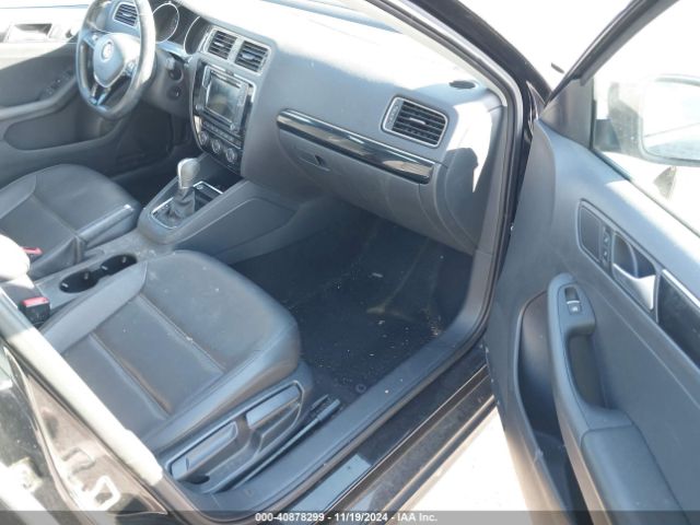 3VWL17AJ5HM390111 Volkswagen Jetta 1.8t Sel/1.8t Sel Premium