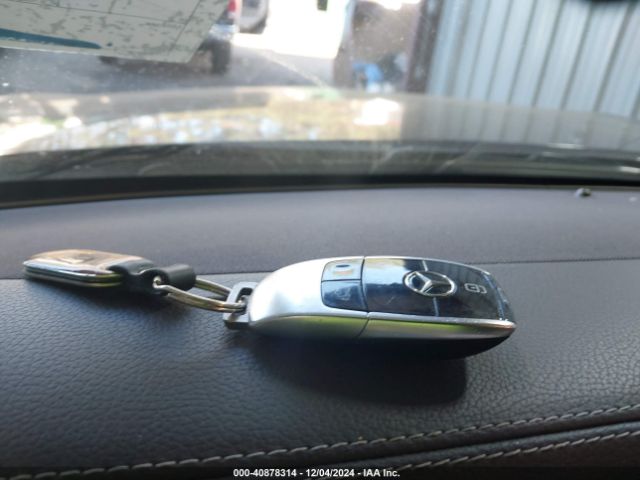 WDDUG8GB0JA383944 Mercedes-Benz S 560 4matic