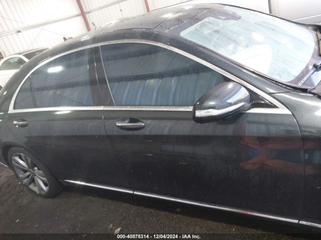 WDDUG8GB0JA383944 Mercedes-Benz S 560 4matic