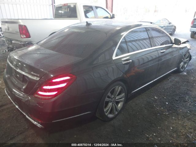 WDDUG8GB0JA383944 Mercedes-Benz S 560 4matic
