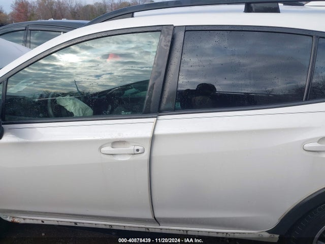 Subaru Crosstrek 2.0i Premium 2018 JF2GTADC0J8284640 Image 15