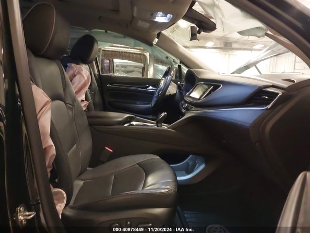 5GAEVCKW1KJ273828 Buick Enclave Awd Avenir