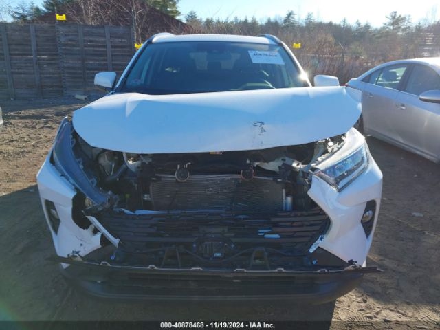 2T3A1RFV6LC130357 Toyota Rav4 Xle Premium