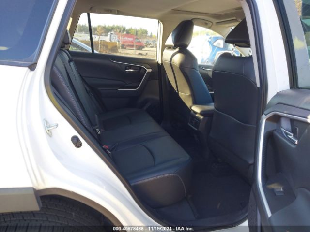 2T3A1RFV6LC130357 Toyota Rav4 Xle Premium