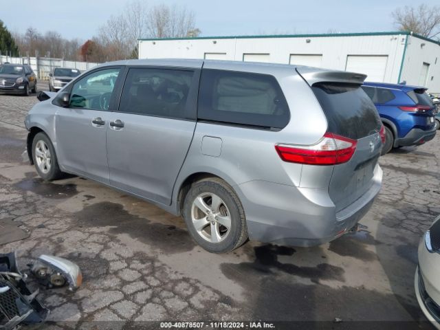 5TDZZ3DC1HS879360 Toyota Sienna L 7 Passenger