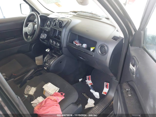 1C4NJPBB2FD361368 Jeep Patriot Sport