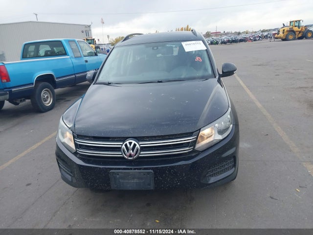 WVGBV7AX4GW600389 Volkswagen TIGUAN S