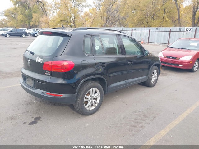 WVGBV7AX4GW600389 Volkswagen TIGUAN S