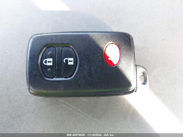 Toyota Prius Two 2014 JTDKN3DU7E0377568 Image 11