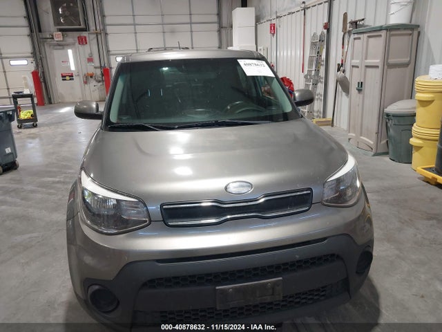 KIA Soul 2017 KNDJN2A25H7449842 Image 12