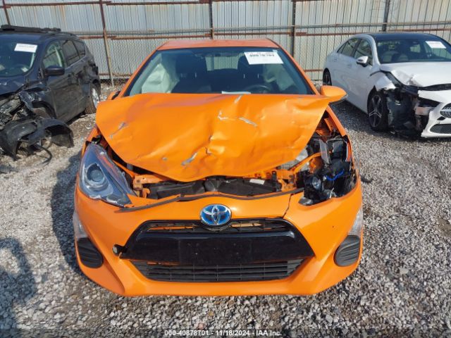 JTDKDTB35G1137039 Toyota Prius C Two