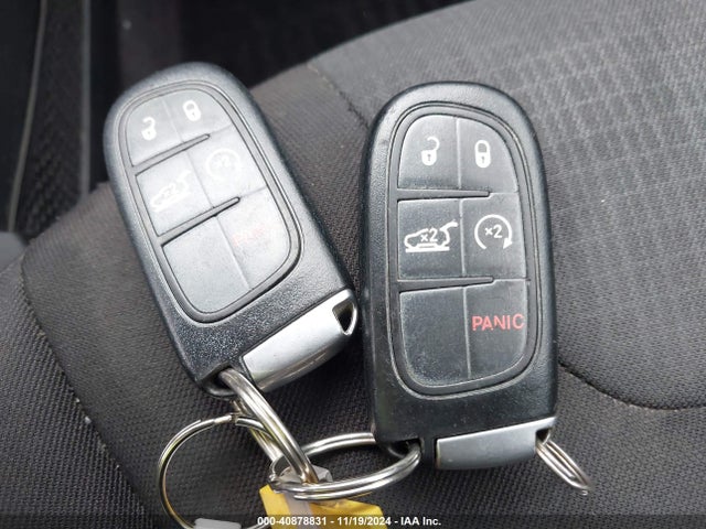 1C4PJMCS5GW228065 Jeep Cherokee Latitude