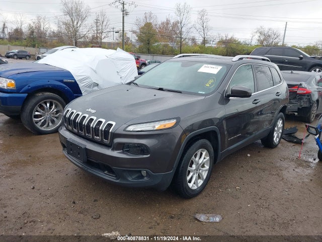 1C4PJMCS5GW228065 Jeep Cherokee Latitude