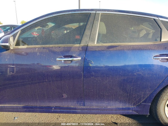 5XXGT4L36JG214283 KIA Optima Lx