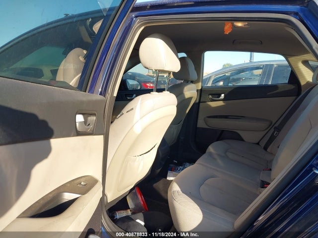 5XXGT4L36JG214283 KIA Optima Lx