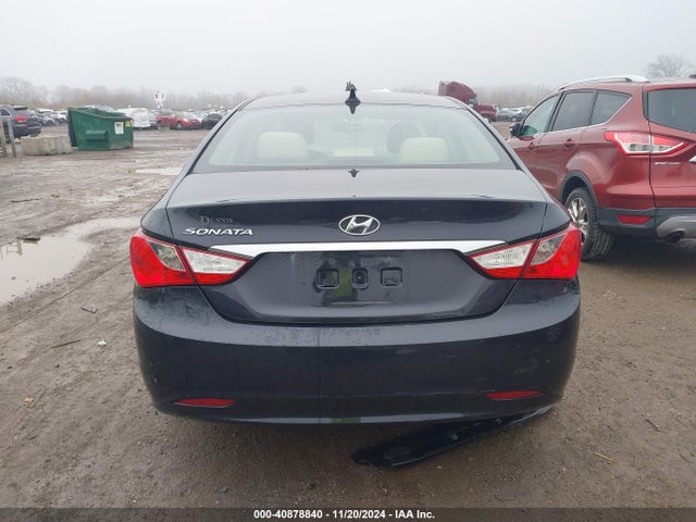 40878840 :رقم المزاد ، 5NPEB4AC5BH058711 vin ، 2011 Hyundai Sonata Gls مزاد بيع