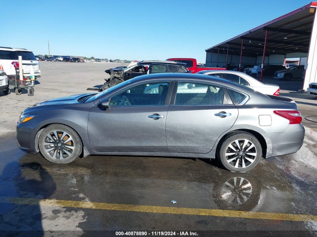 Nissan Altima 2.5 Sv 2018 1N4AL3AP5JC232124 Image 13