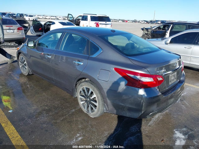 Nissan Altima 2.5 Sv 2018 1N4AL3AP5JC232124 Image 3