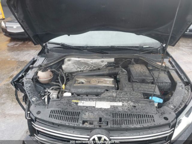 WVGAV7AX3FW523587 Volkswagen TIGUAN SE