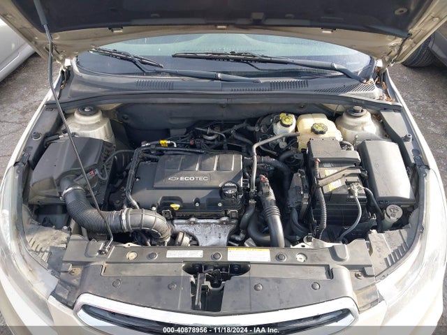 Chevrolet Cruze 1lt Auto 2015 1G1PC5SBXF7275448 Image 10