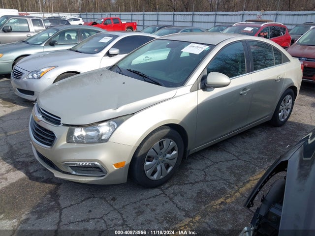 Chevrolet Cruze 1lt Auto 2015 1G1PC5SBXF7275448 Image 2