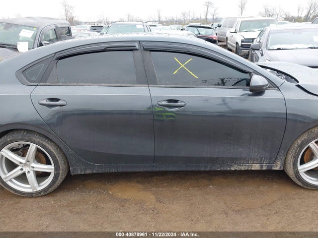 3KPF24AD1KE009944 KIA FORTE FE