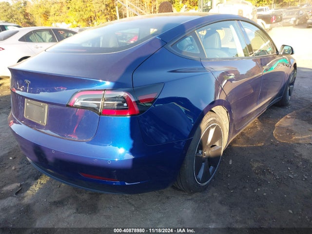 2021 TESLA MODEL 3 5YJ3E1EA6MF992111 Photo 3