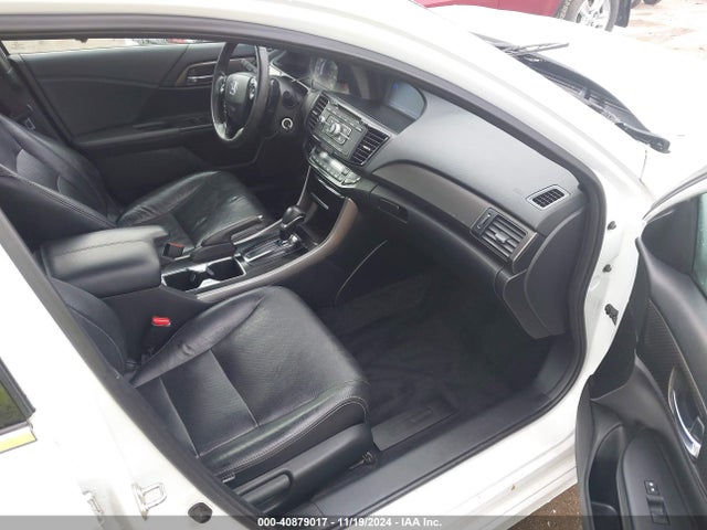 1HGCR2F54HA061490 Honda Accord Sport