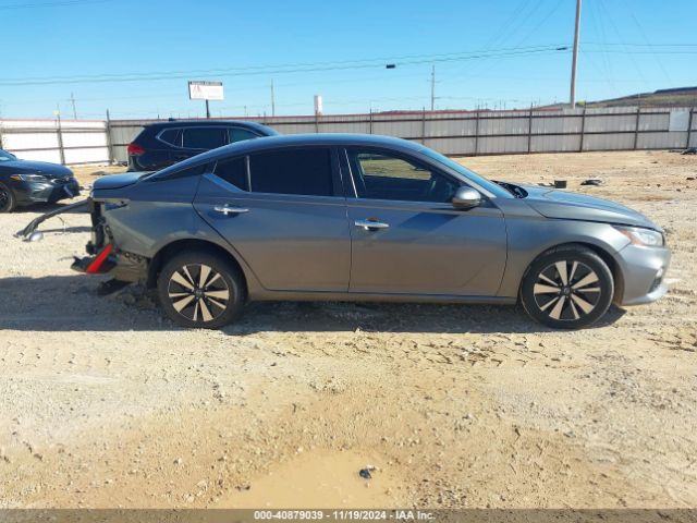 1N4BL4DV3MN345812 Nissan Altima Sv Fwd