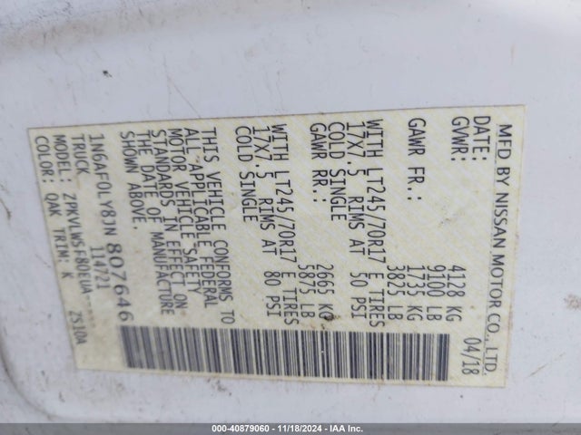 1N6AF0LY8JN807646 Nissan Nv Cargo Nv2500 Hd S V8