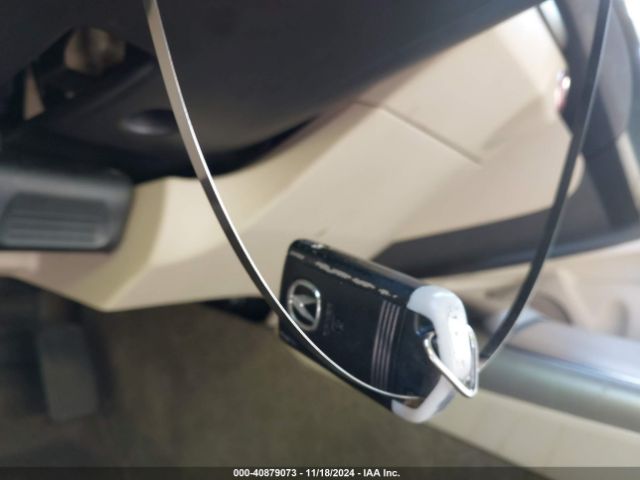 5J8TB3H52FL011082 Acura RDX