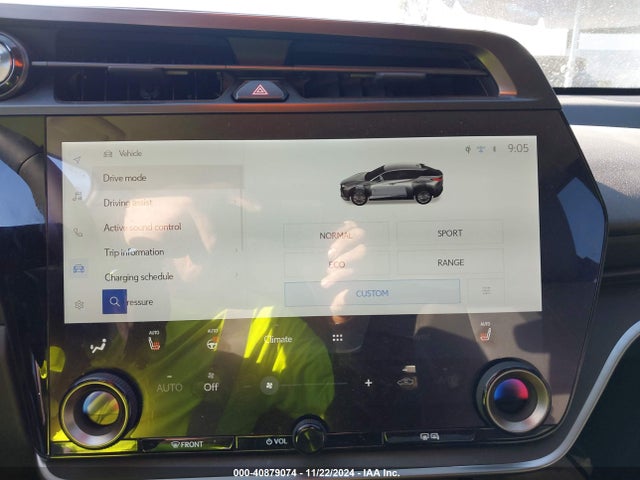 Продаж на аукціоні авто 2024 Lexus Rz 300e Premium, vin: JTJABABB2RA002999, номер лоту: 40879074