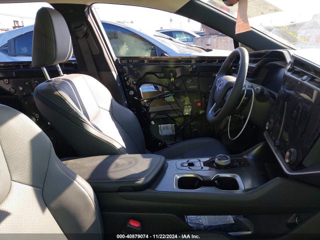 Продаж на аукціоні авто 2024 Lexus Rz 300e Premium, vin: JTJABABB2RA002999, номер лоту: 40879074