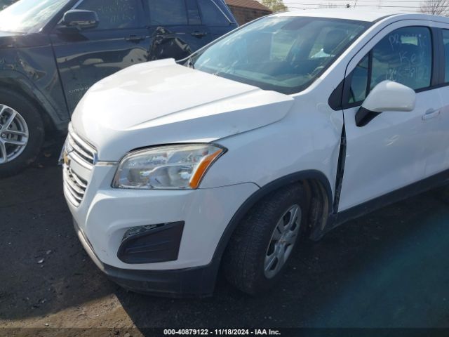 3GNCJKSB8GL235917 Chevrolet Trax 1ls