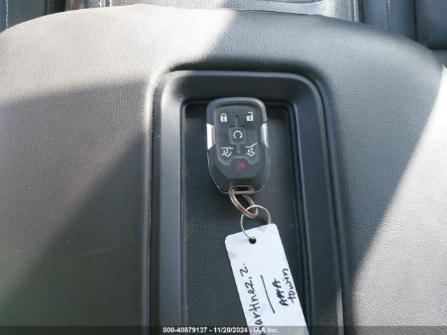 1GNSKHKC5KR240837 Chevrolet Suburban Lt