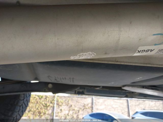 1GNSKHKC5KR240837 Chevrolet Suburban Lt