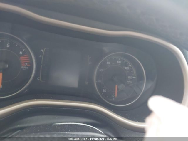 1C4PJLCB2JD573289 Jeep Cherokee Latitude Fwd