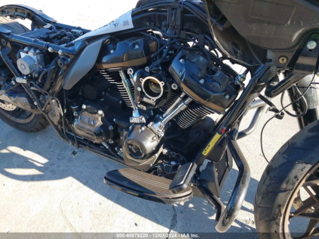 2022 HARLEY-DAVIDSON FLTRXST 1HD1ACL21NB663278 Photo 7