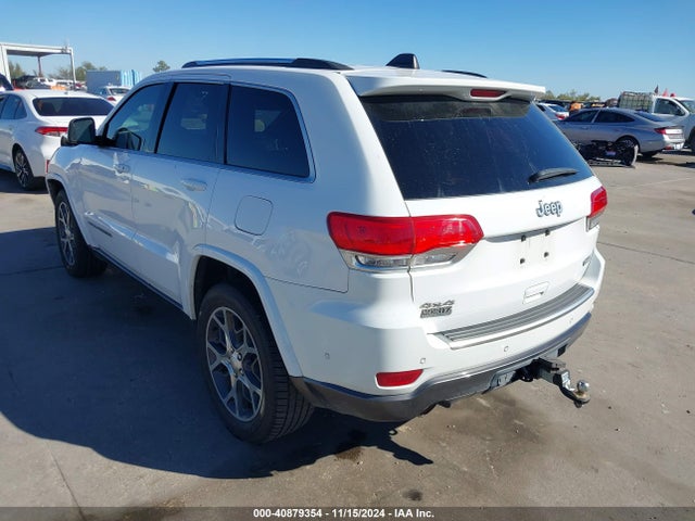 1C4RJFBTXJC273249 Jeep Grand Cherokee Sterling Edition 4x4