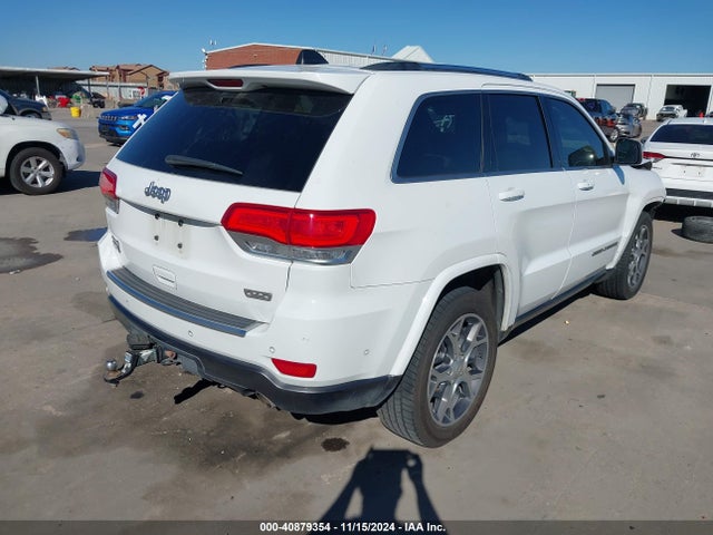 1C4RJFBTXJC273249 Jeep Grand Cherokee Sterling Edition 4x4