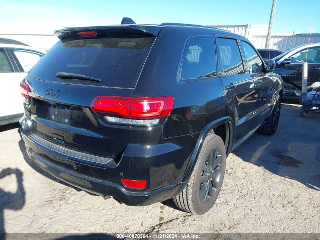 1C4RJFAG4JC272845 Jeep Grand Cherokee Altitude 4x4