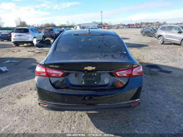 1G1ZD5ST1MF070957 Chevrolet Malibu Fwd Lt
