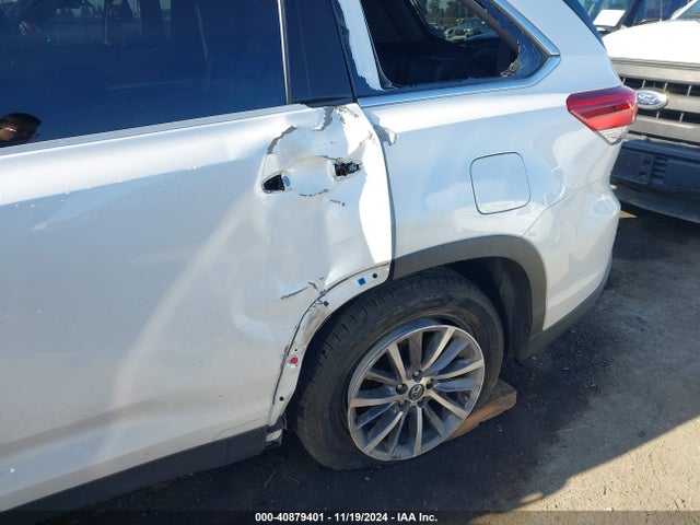 Toyota Highlander Xle 2019 5TDKZRFH3KS350125 Image 18