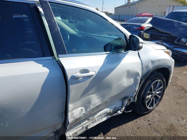Toyota Highlander Xle 2019 5TDKZRFH3KS350125 Image 20