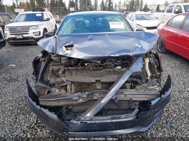 4S3BNAB68J3011460 Subaru Legacy 2.5i