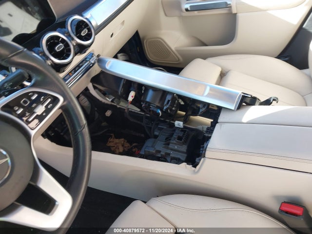 W1N4M4HB3LW027660 Mercedes-Benz Glb 250 4matic