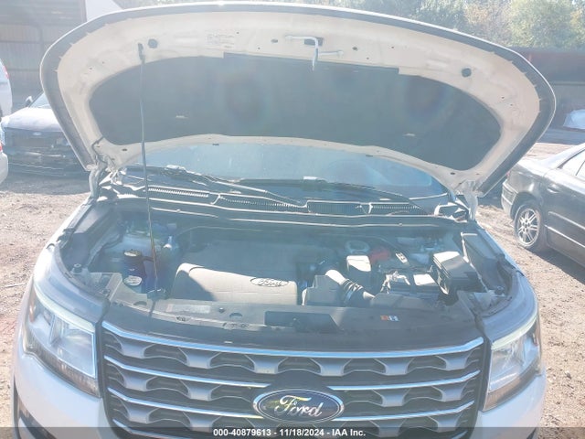Ford EXPLORER XLT 2017 1FM5K7D83HGA45814 Image 10